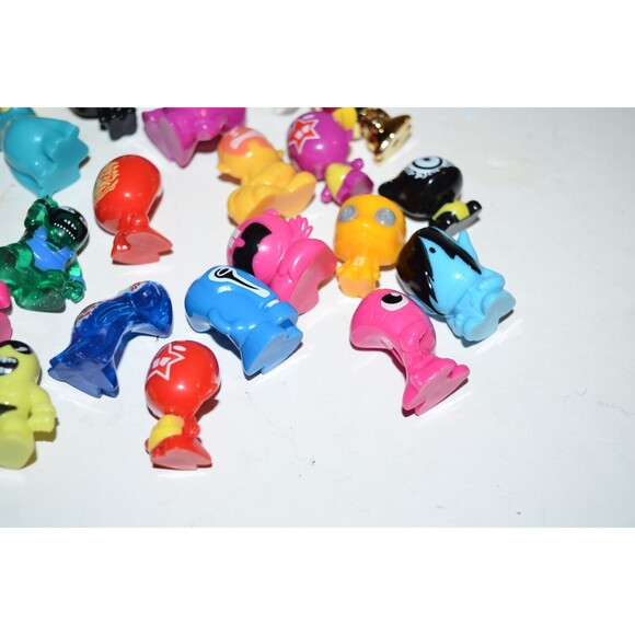 Gogo's Crazy Bones  Lot Assorted figures toys Magic Box - Picture 6 of 11